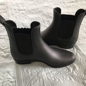 Chelsea rain boot